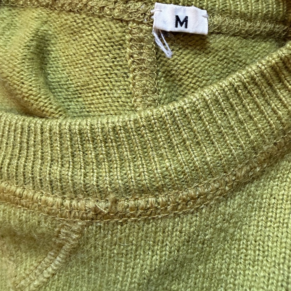TSE Women's Chartreuse Green Cashmere Sweater - Picture 6 of 6